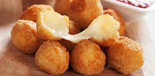 Bolinho de queijo três ingredientes