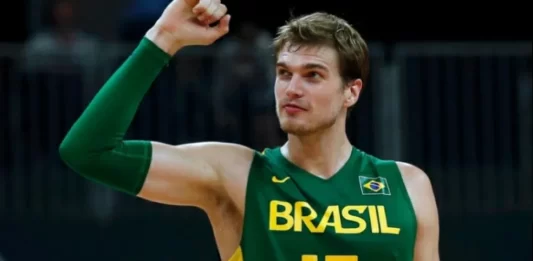 Brasileiros que jogam basquete fora do Brasil